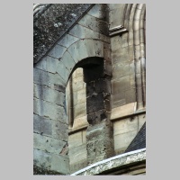 Noyon,  Kathedrale, Chor, Strebebogen, Foto Heinz Theuerkauf.jpg